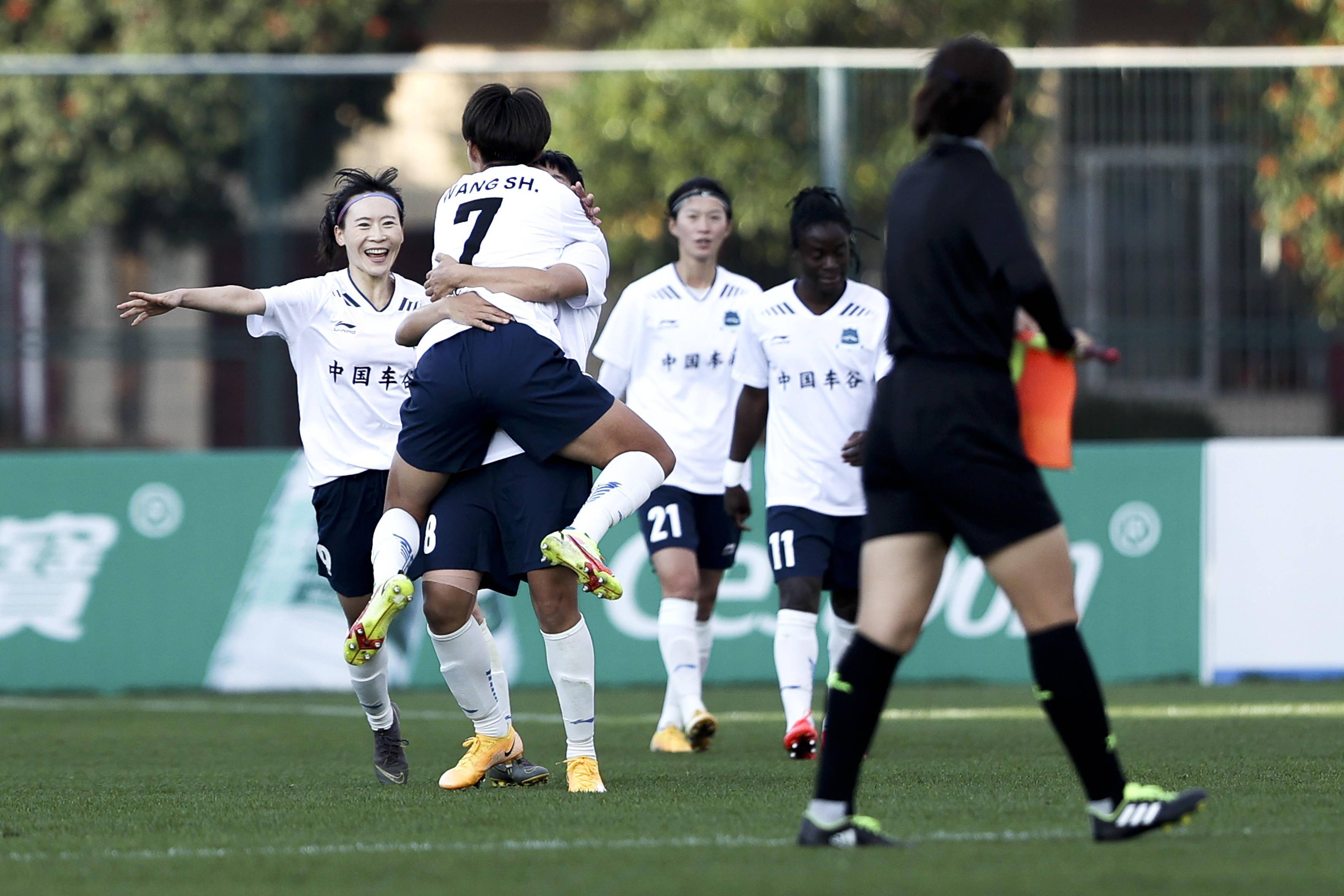 世俱杯决赛-关于胜券在握!中国女足轻松赢得比赛的信息