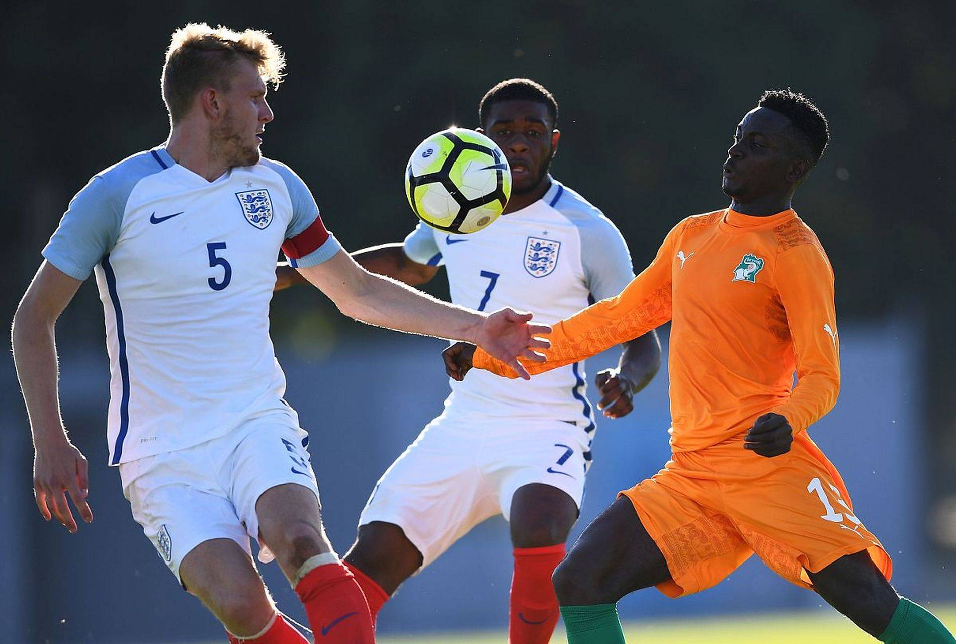 关于意外惊喜:比赛中突如其来的逆转的信息 关于意外惊喜:比赛中突如其来的逆转的信息