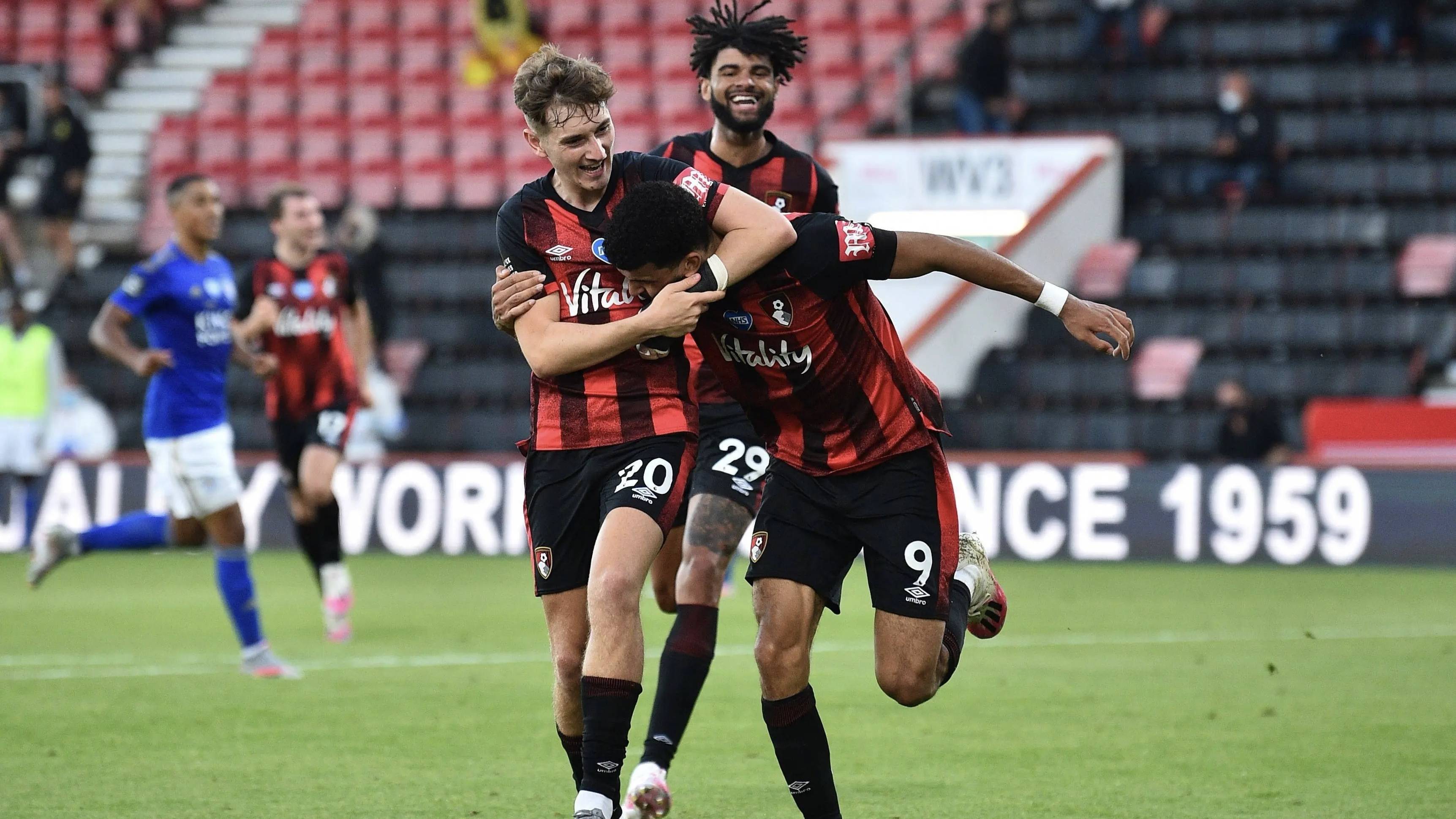 伯恩茅斯主场三球完胜斯旺西城的简单介绍 伯恩茅斯主场三球完胜斯旺西城的简单介绍