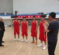 包含甘肃男篮备战全队齐心协力，冲刺胜利的词条