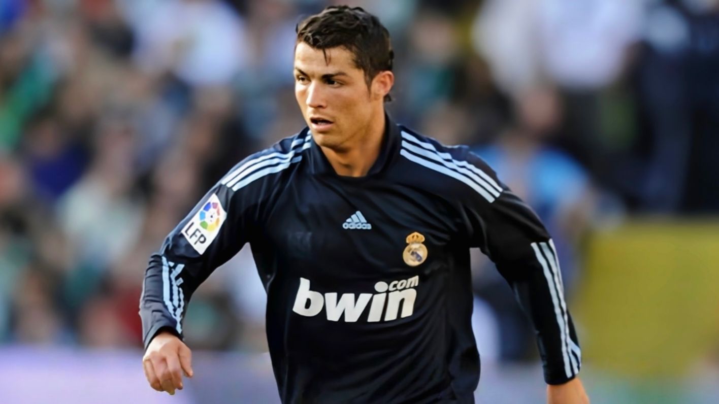 皇家马德里客场大胜，C罗助攻连场破门