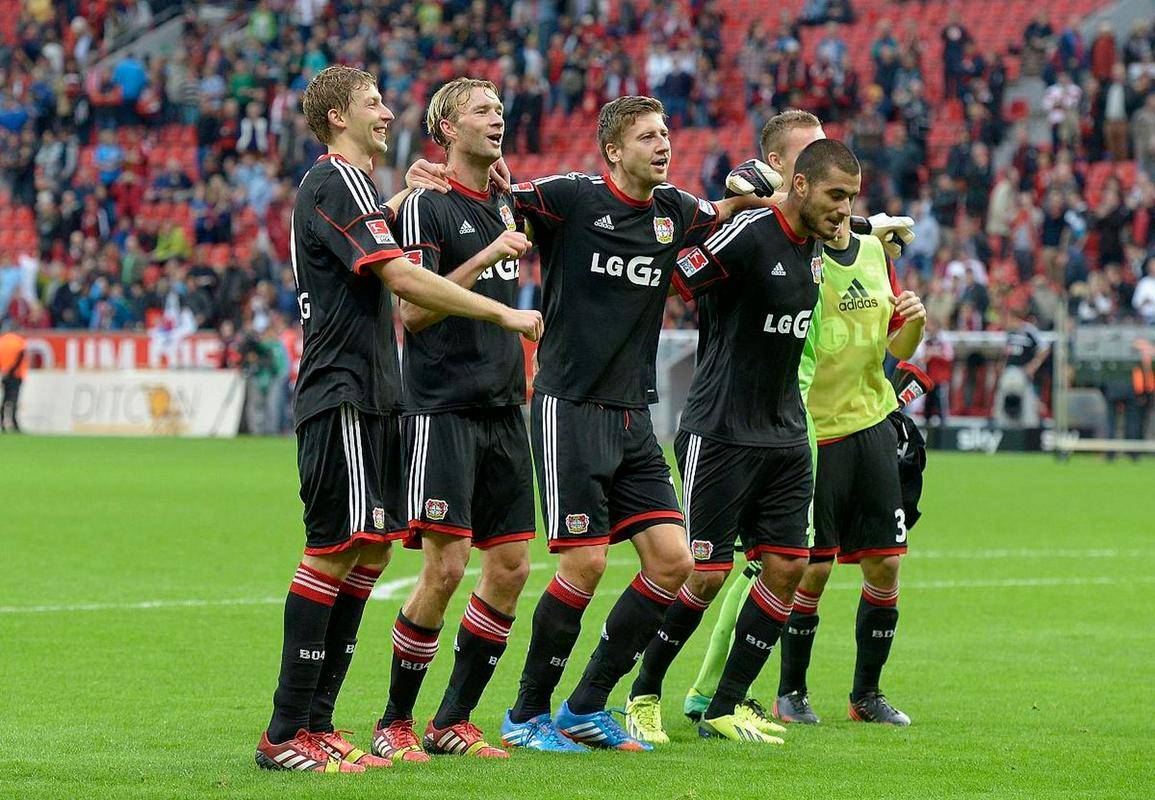 世俱杯-沃尔夫斯堡攻击力强劲,对手防线难以抵挡