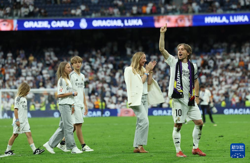 世俱杯直播-皇家社会主场告捷,继续逐步追赶前列的简单介绍