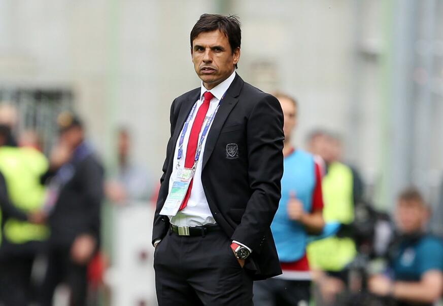 沙尔克04平稳发力追击,层层防线挑战保级压力的简单介绍 沙尔克04平稳发力追击,层层防线挑战保级压力的简单介绍