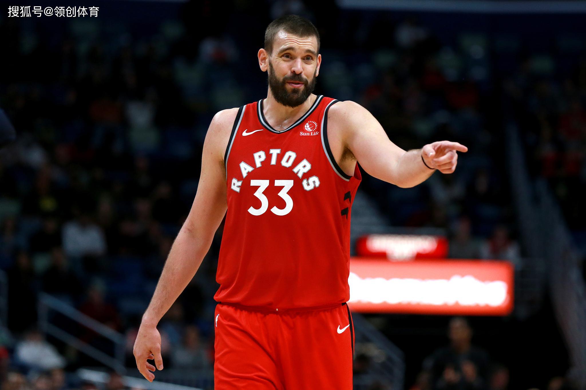 世俱杯参赛资格-埃斯塔迪纳前锋突击反超,帮助球队取得关键胜利