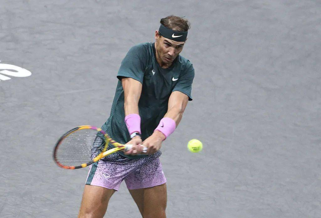 世俱杯冠军-大巴黎一席演出,轻松击败晋级四强