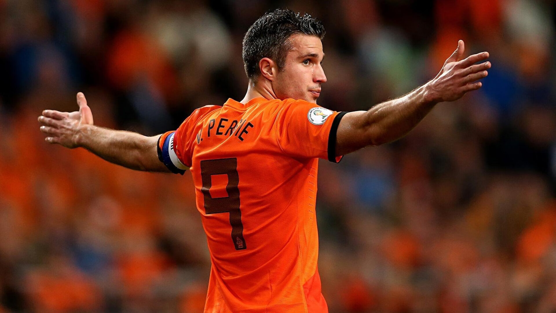 黑马利刃出鞘，拉塞尔在梅赛德斯阵前奏响逆袭序曲